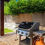 Casa Bastiani With Pool And Grill In Villa Buje