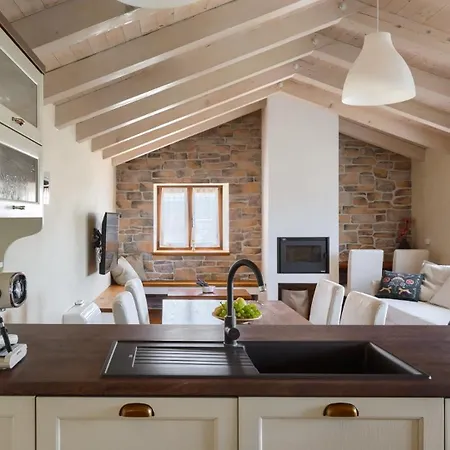 Casa Bastiani With Pool And Grill In *