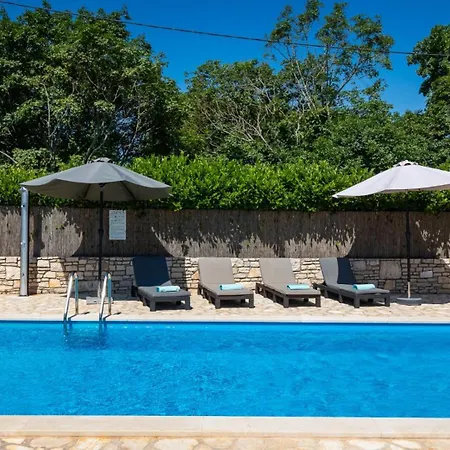 Casa Bastiani With Pool And Grill In *