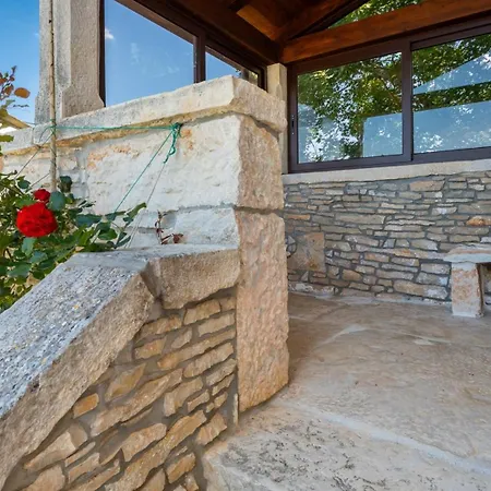 Villa Casa Bastiani With Pool And Grill In *