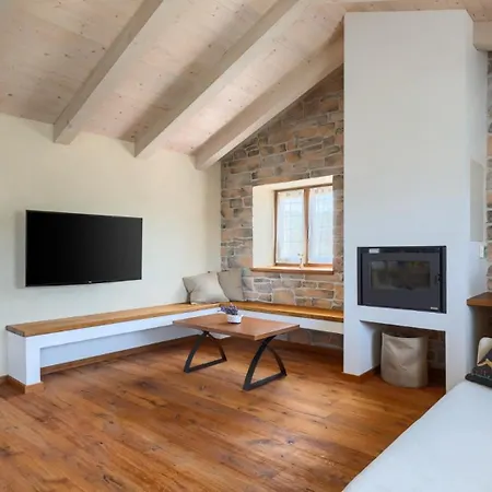 Casa Bastiani With Pool And Grill In